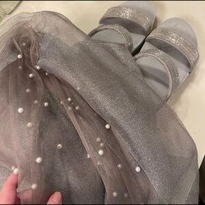 SILVER PEARL Dotted Scarf!